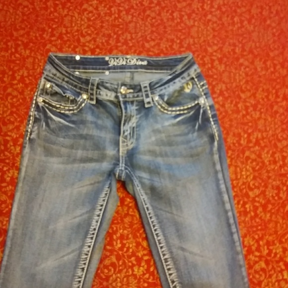 Jeans - Picture 2 of 2